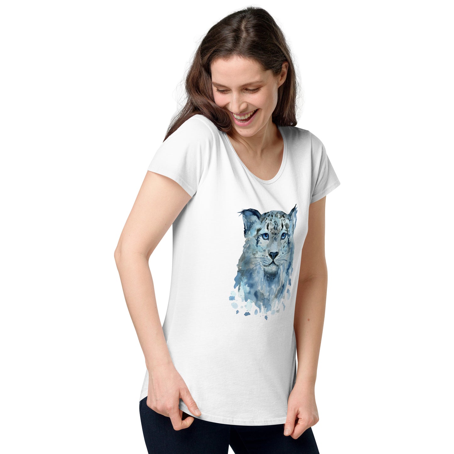 Snow Leopard round neck tee